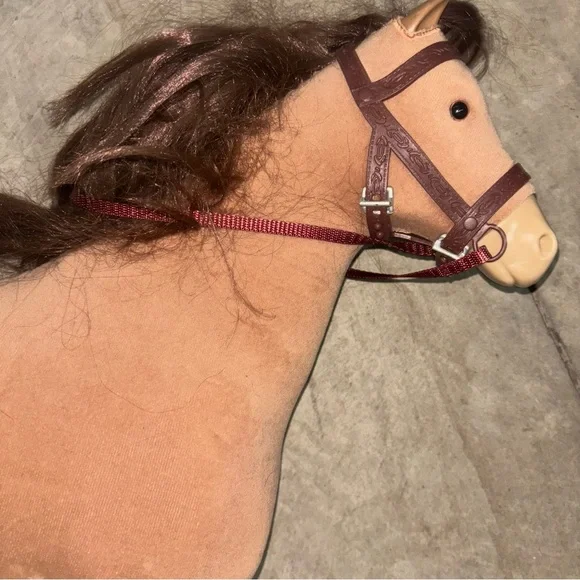Retired American Girl Tall 18” Riding Horse - Picture 4 of 5